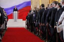 Putin sworn in as Russia