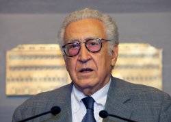 Brahimi discusses ceasefire in Damascus