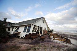  Storm-battered US East Coast assesses damage