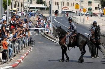 Israel shoots dead Palestinian protester in Jerusalem