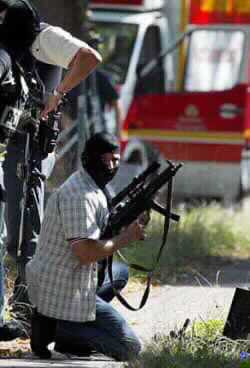 German Police Storm Iraq Embassy to Free Hostages