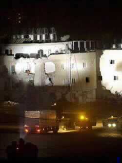 Israeli Occupation army Digs In, Demolition of Arafat HQ Stops